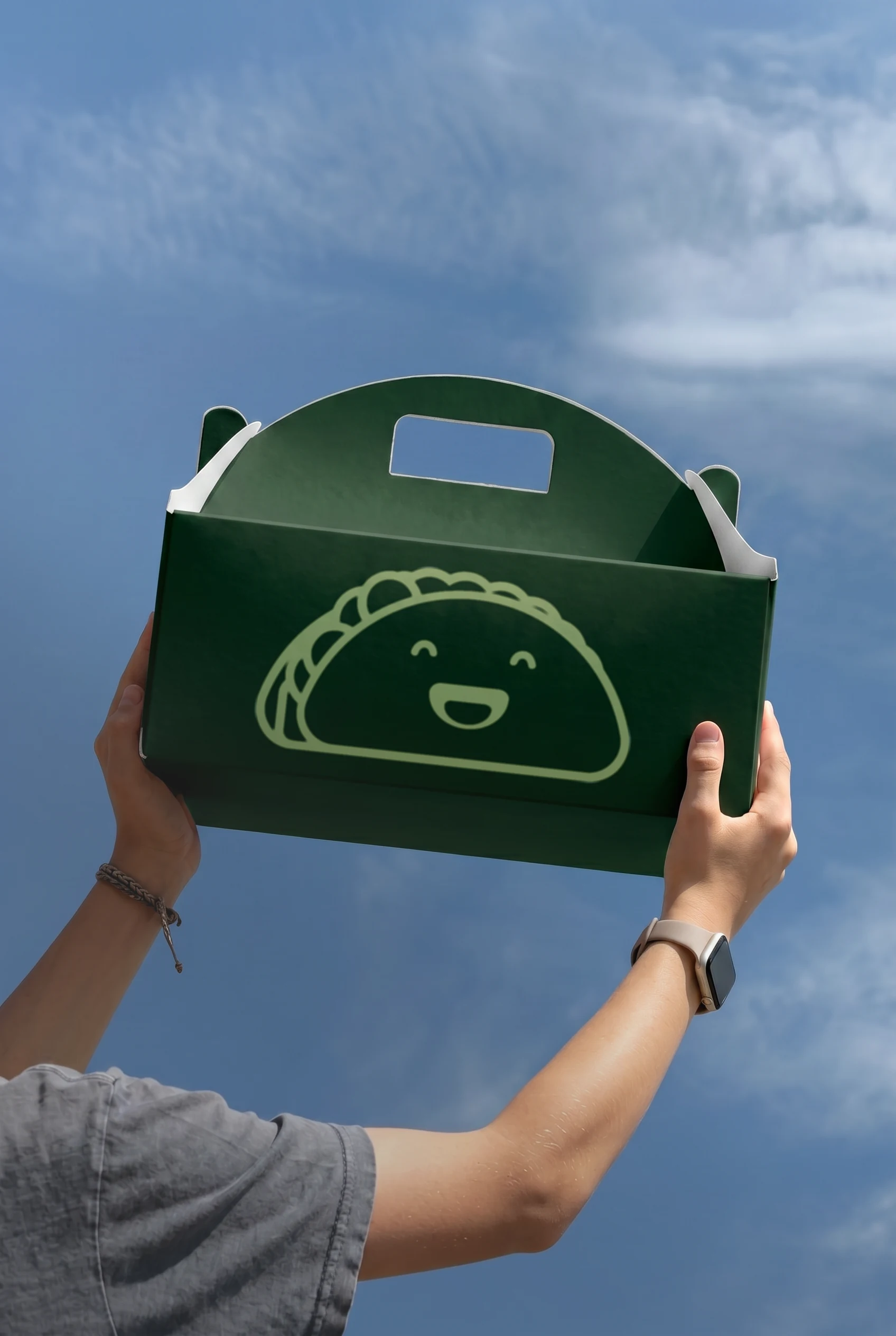 Buy My Lunch delivery box ready for a school handoff
